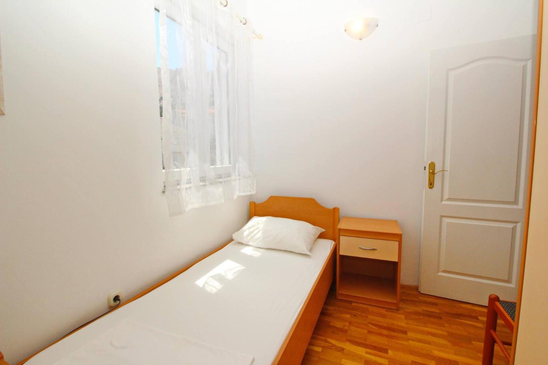 Apartments Lovincic Baška Esterno foto