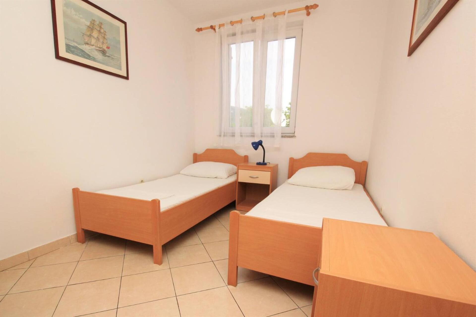 Apartments Lovincic Baška Esterno foto